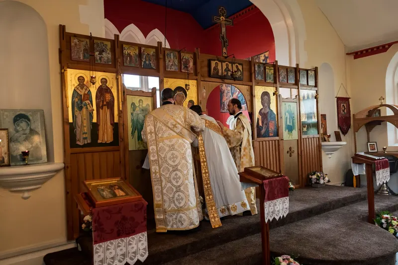The clergy serving before the iconostasis